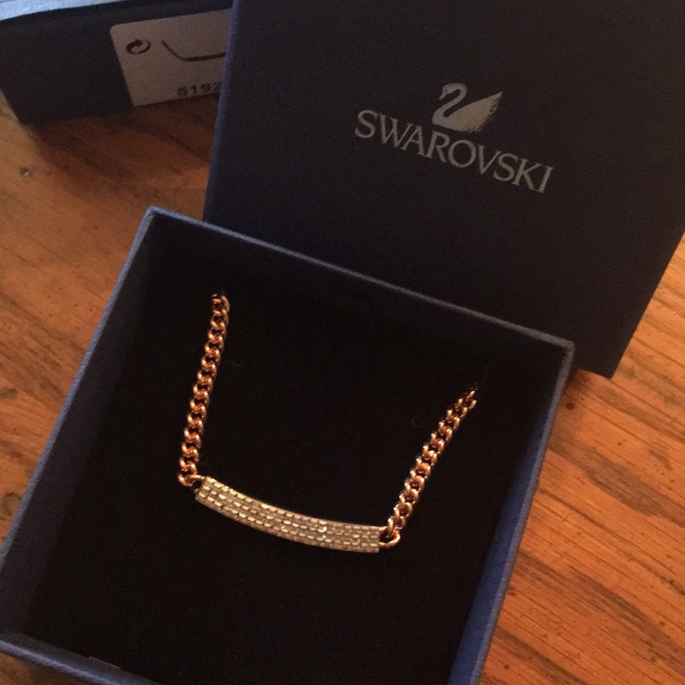 Swarovski Vio Necklace Rose Gold Style 5192265